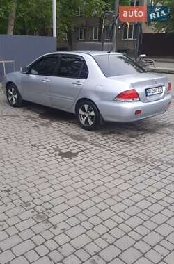 Седан Mitsubishi Lancer 2004 в 
