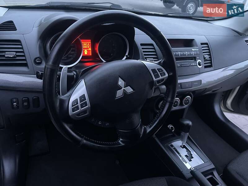 Седан Mitsubishi Lancer 2008 в Луцьку