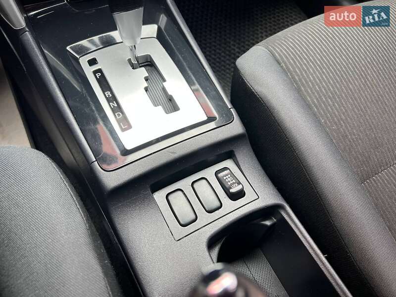 Седан Mitsubishi Lancer 2016 в Киеве