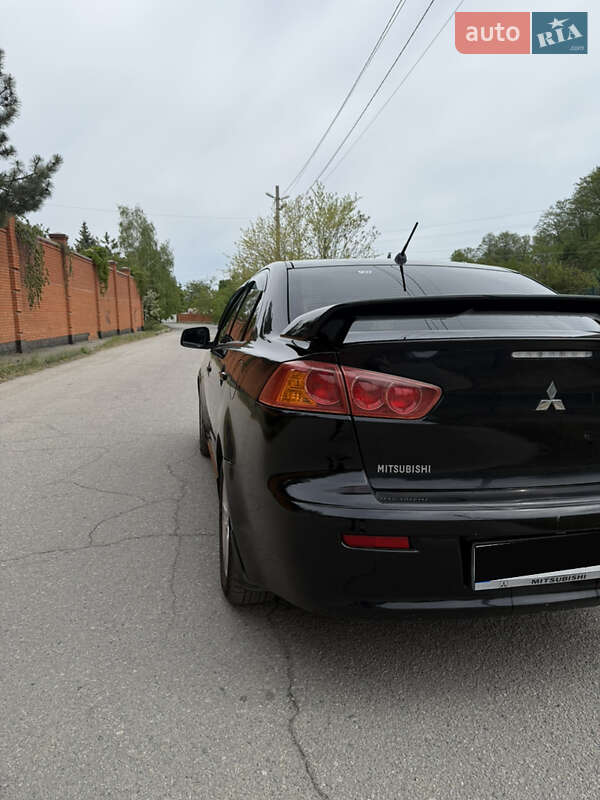 Седан Mitsubishi Lancer 2008 в Днепре