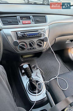 Седан Mitsubishi Lancer 2006 в 