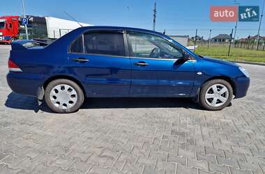 Седан Mitsubishi Lancer 2004 в 