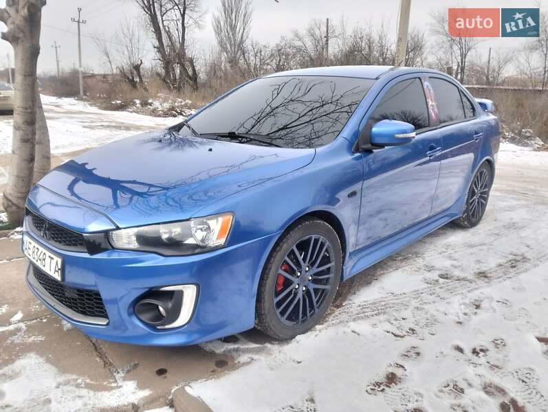Седан Mitsubishi Lancer 2017 в 