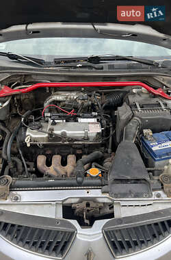 Універсал Mitsubishi Lancer 2003 в 