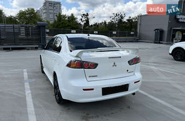 Седан Mitsubishi Lancer 2012 в 