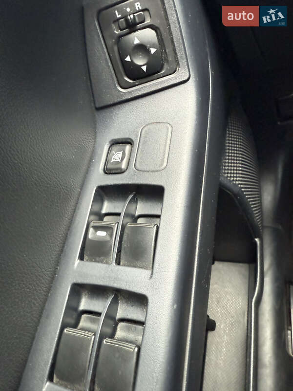 Седан Mitsubishi Lancer 2012 в Киеве