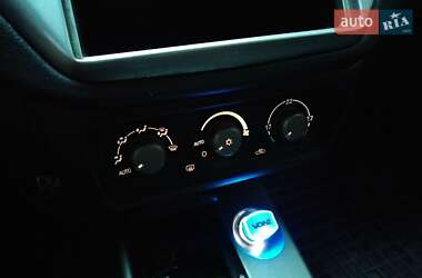 Универсал Mitsubishi Lancer 2005 в 