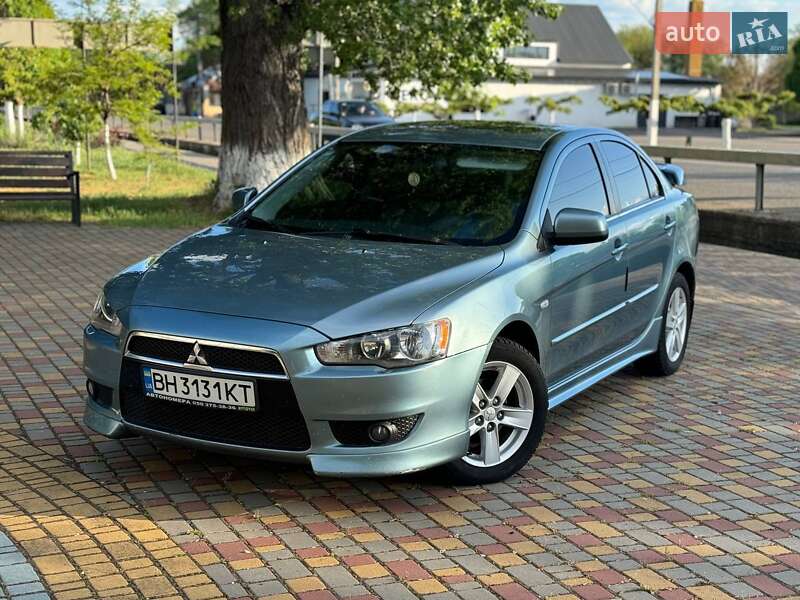 Седан Mitsubishi Lancer 2008 в Сараті