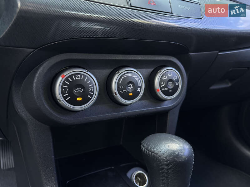 Седан Mitsubishi Lancer 2007 в Києві