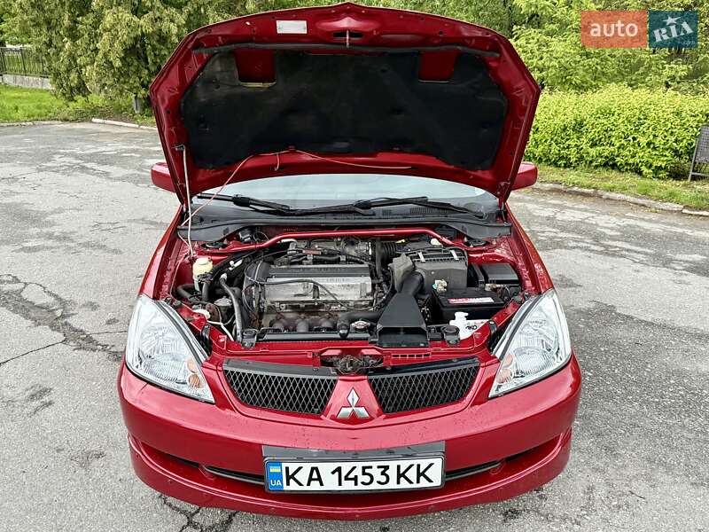 Седан Mitsubishi Lancer 2007 в Киеве