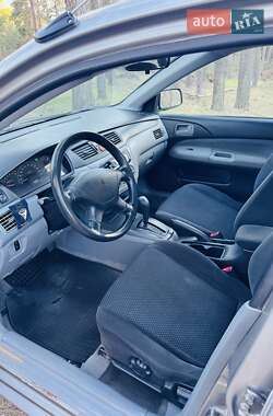 Седан Mitsubishi Lancer 2004 в 