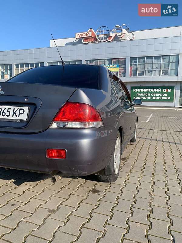 Седан Mitsubishi Lancer 2007 в Николаеве