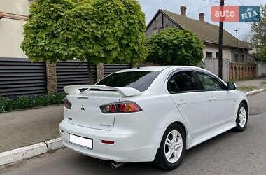 Седан Mitsubishi Lancer 2011 в 