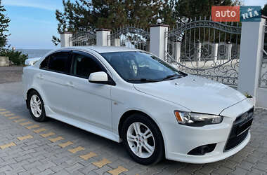 Седан Mitsubishi Lancer 2011 в 