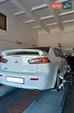Седан Mitsubishi Lancer 2011 в 