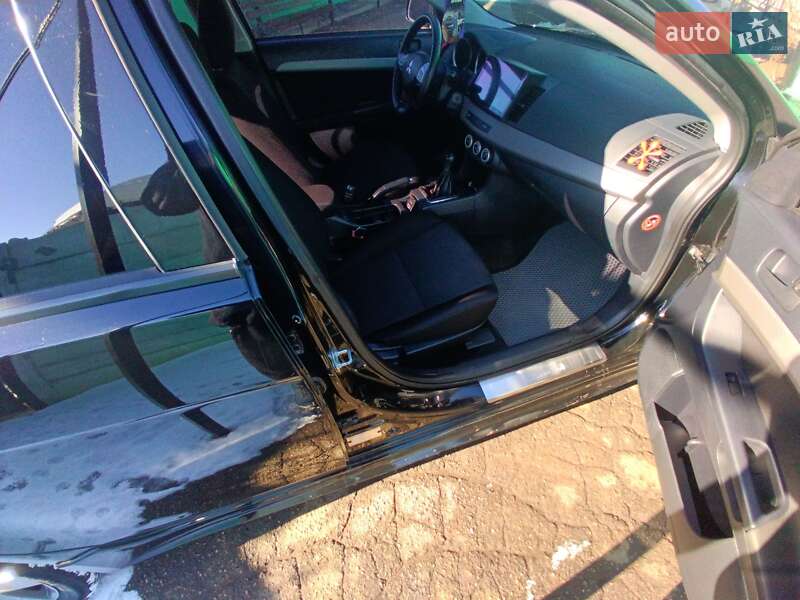 Седан Mitsubishi Lancer 2007 в Еланце