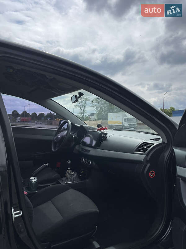 Седан Mitsubishi Lancer 2007 в Києві