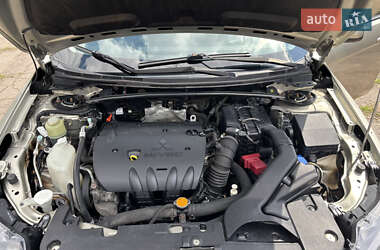 Седан Mitsubishi Lancer 2008 в 