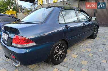Седан Mitsubishi Lancer 2006 в Черновцах
