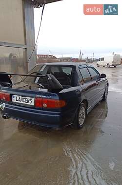 Седан Mitsubishi Lancer 1994 в Черновцах