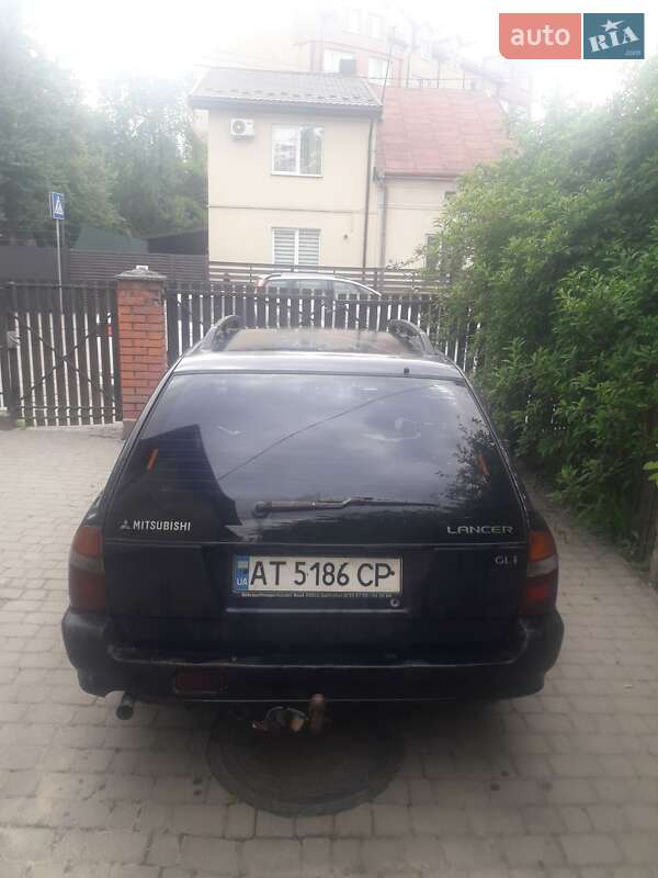 Универсал Mitsubishi Lancer 1997 в Ивано-Франковске