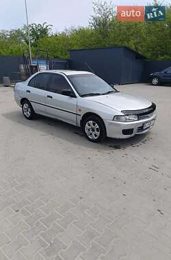 Седан Mitsubishi Lancer 1996 в 