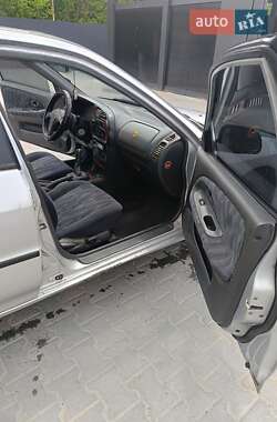 Седан Mitsubishi Lancer 1996 в 