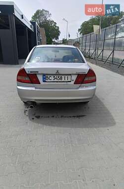 Седан Mitsubishi Lancer 1996 в 