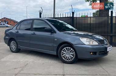 Седан Mitsubishi Lancer 2006 в Киеве