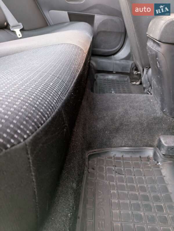 Седан Mitsubishi Lancer 2009 в Києві