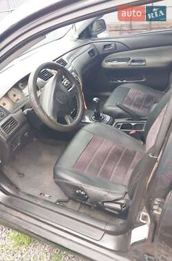 Седан Mitsubishi Lancer 2004 в 