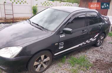 Седан Mitsubishi Lancer 2004 в 