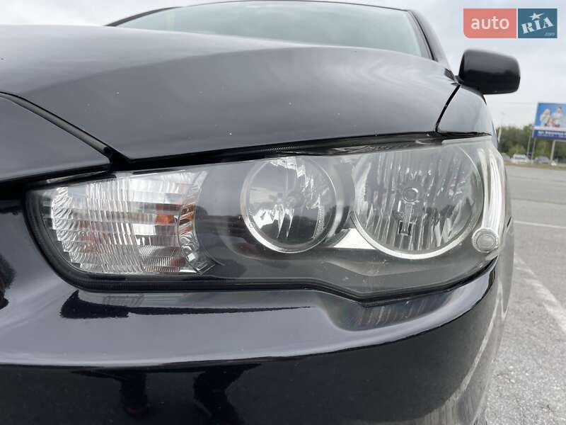 Седан Mitsubishi Lancer 2008 в Запорожье