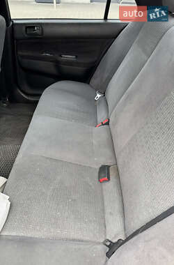 Седан Mitsubishi Lancer 2003 в 