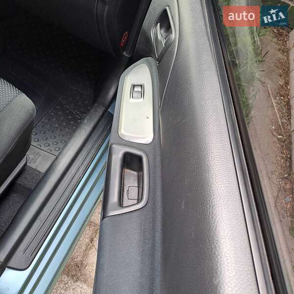 Седан Mitsubishi Lancer 2006 в Запорожье