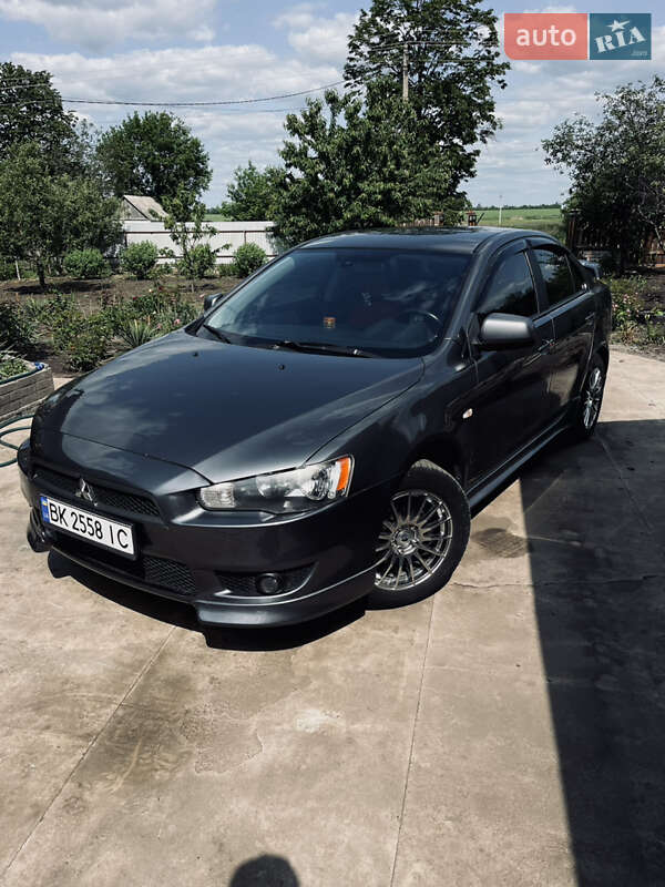 Седан Mitsubishi Lancer 2009 в 
