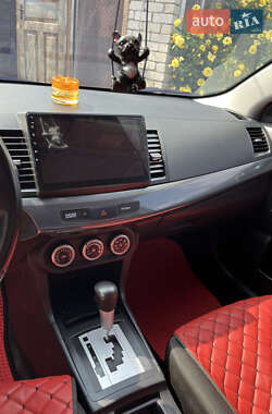 Седан Mitsubishi Lancer 2009 в 