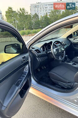 Седан Mitsubishi Lancer 2012 в 