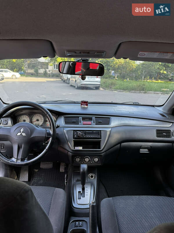 Седан Mitsubishi Lancer 2006 в Одессе
