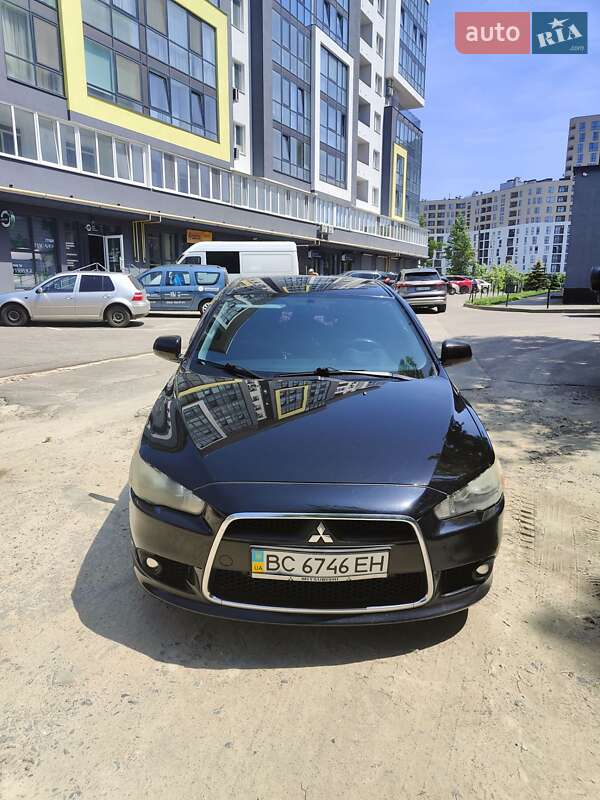 Седан Mitsubishi Lancer 2012 в 
