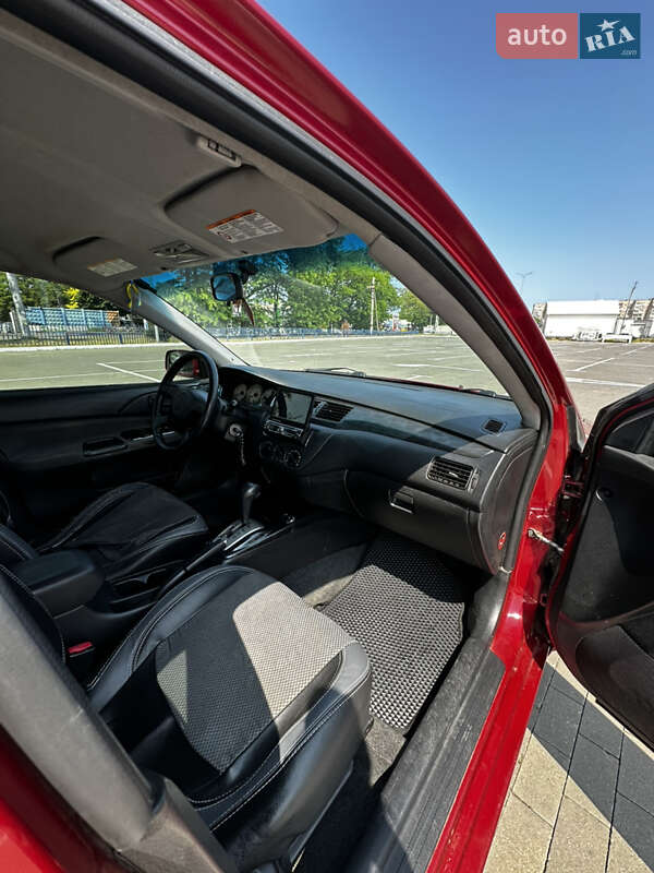 Седан Mitsubishi Lancer 2004 в Одесі