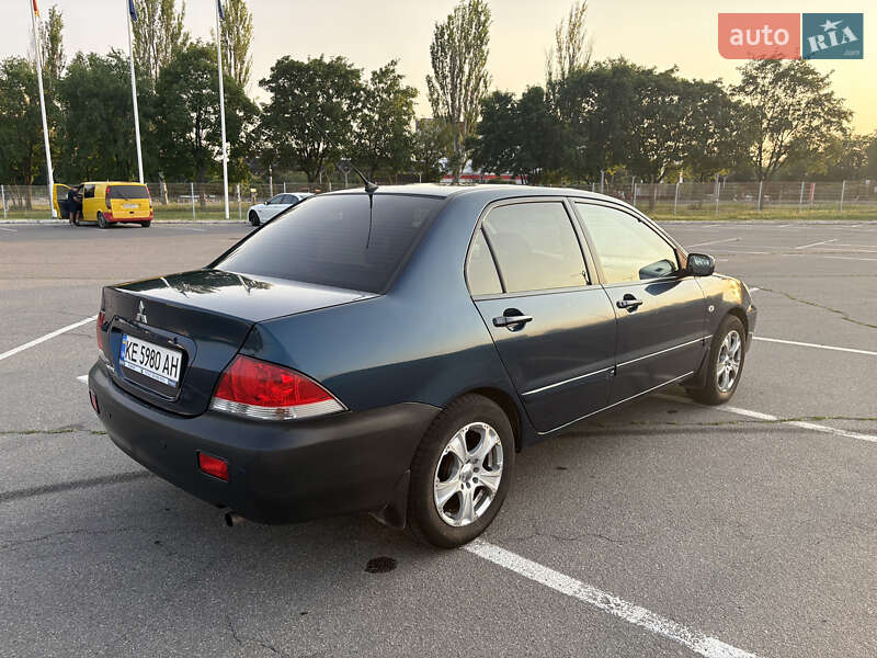 Седан Mitsubishi Lancer 2008 в Днепре