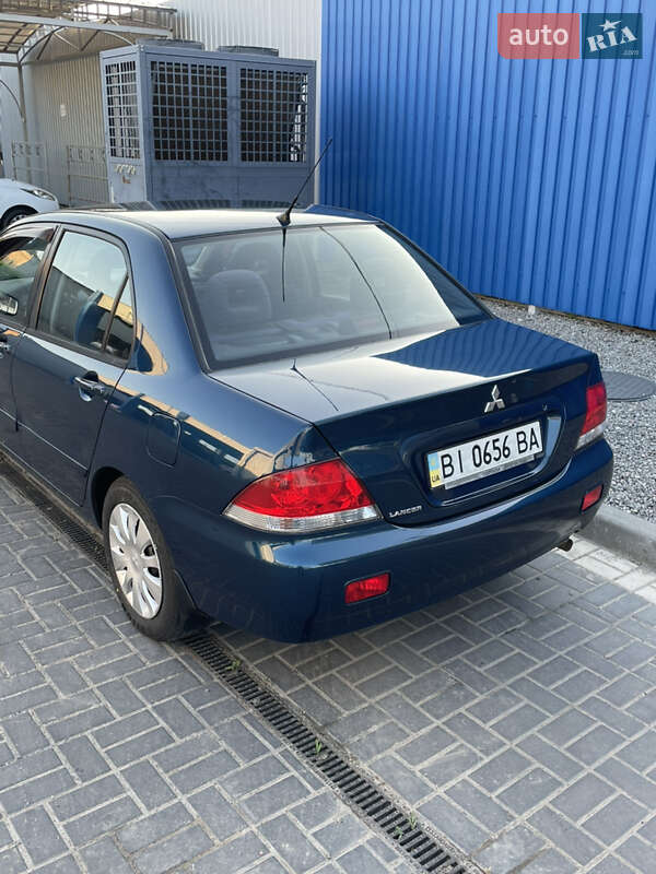 Седан Mitsubishi Lancer 2008 в Полтаве