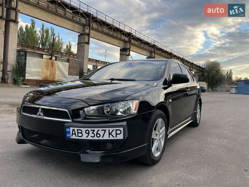 Седан Mitsubishi Lancer 2007 в Виннице