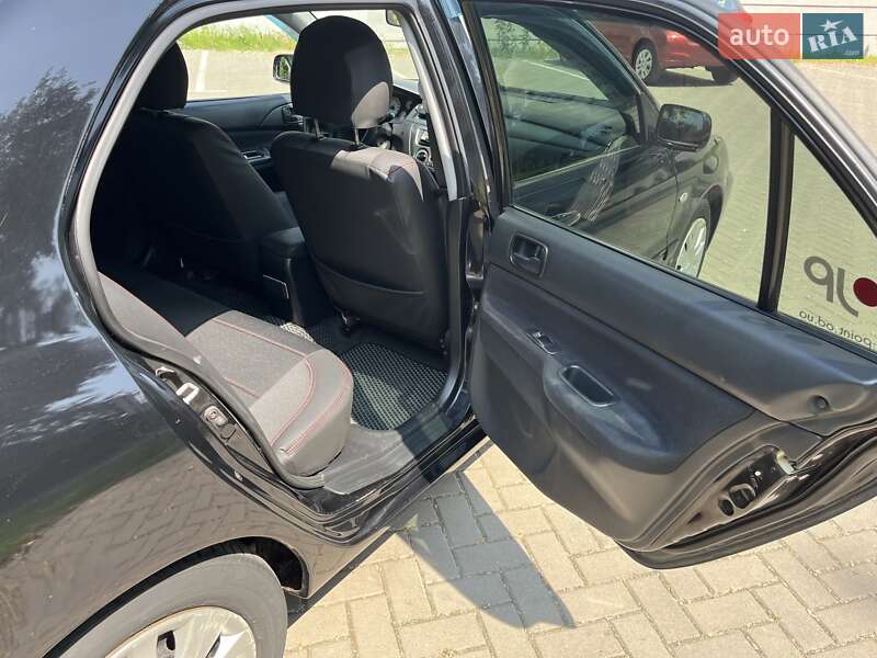 Седан Mitsubishi Lancer 2008 в Киеве