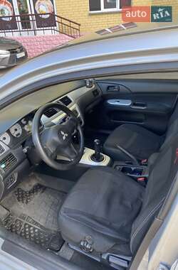 Седан Mitsubishi Lancer 2006 в 