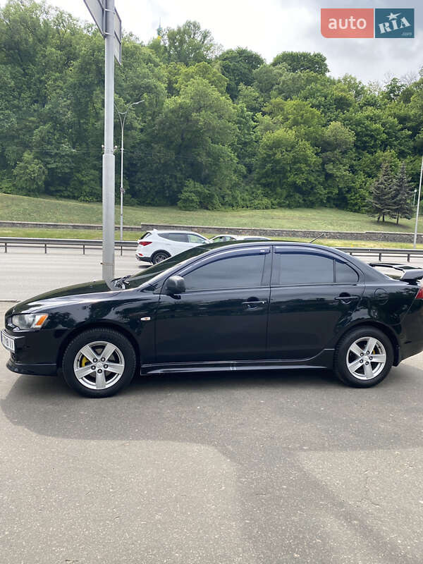 Седан Mitsubishi Lancer 2007 в Львові