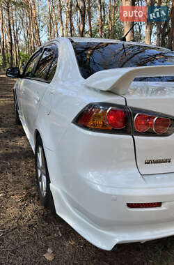 Седан Mitsubishi Lancer 2009 в 