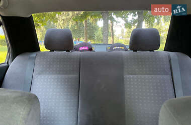 Седан Mitsubishi Lancer 2003 в 