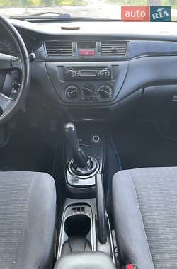 Универсал Mitsubishi Lancer 2003 в 